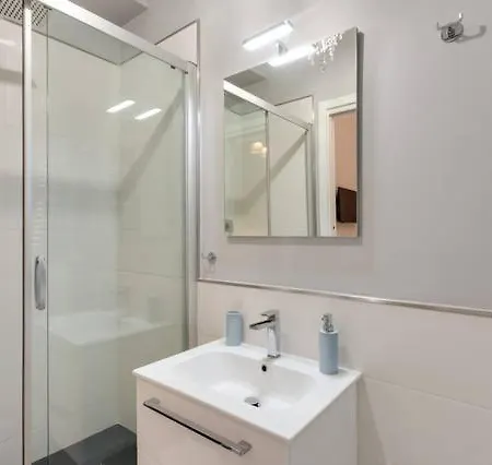 Apartment Trevi Luxury Maison *