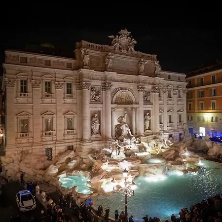 Trevi Luxury Maison Apartment