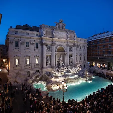 Apartment Trevi Luxury Maison Rome