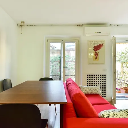 Piazza Navona Apartment