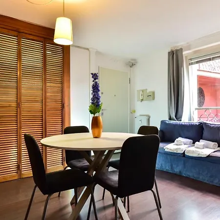 Piazza Navona Apartment *