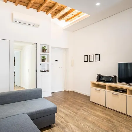 About Colosseo - Al Colosseo Nel Cuore Di - Free Wifi Apartment Rome