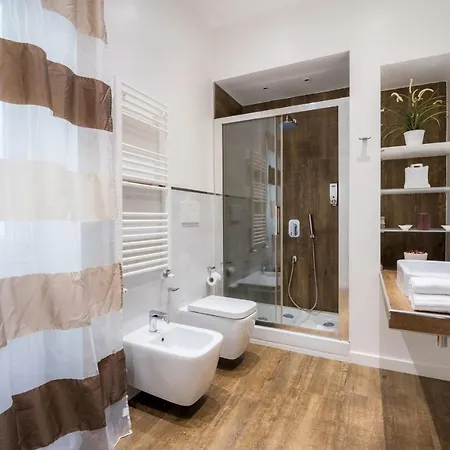 Apartment About Colosseo - Al Colosseo Nel Cuore Di - Free Wifi Rome