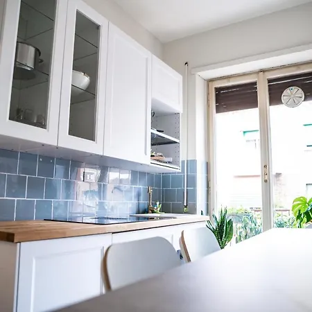 Cozysuites-vaticancity Apartment *