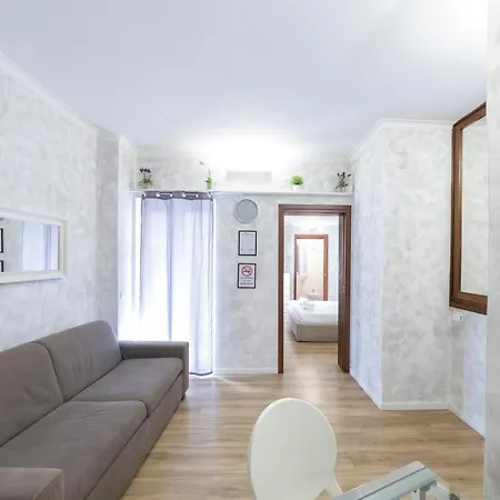 - 2° Floor Appartement
