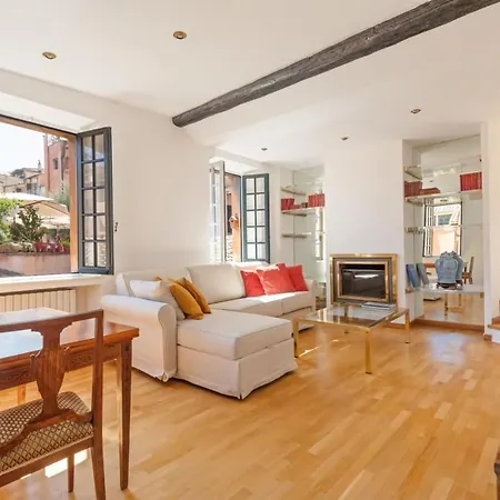 Piede Charming Apartment *