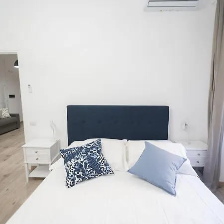 Apartment Lovely In Hip And Vibrant Pigneto