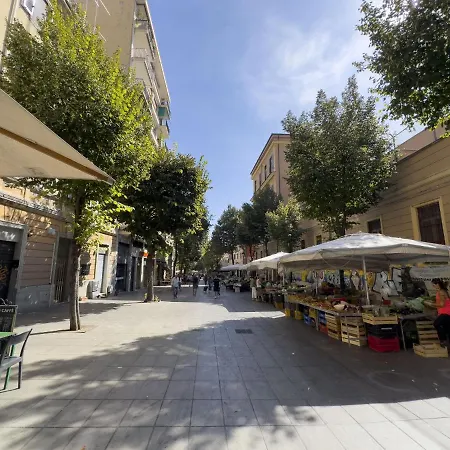 Lovely In Hip And Vibrant Pigneto * Rome