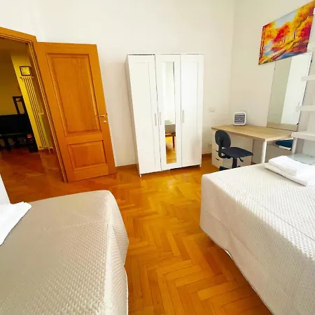 Cozy Casetta - Bright And Near Metro C Rome