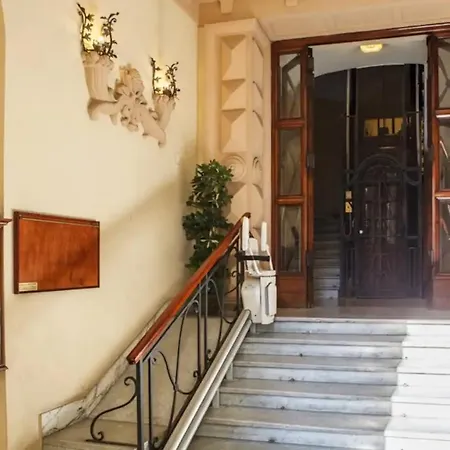 La Cornice
