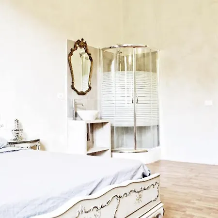 Vintage Gasthof Rom
