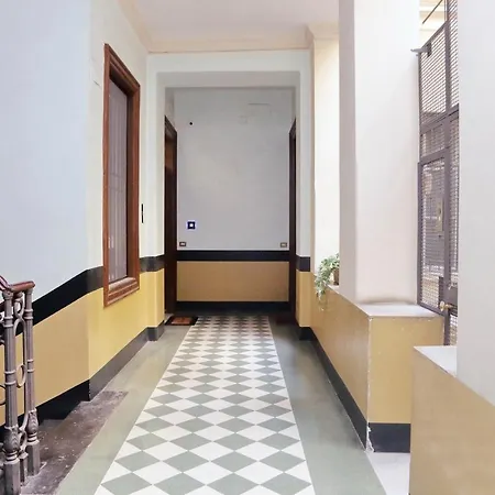 Guest house Roman Holiday Suites *