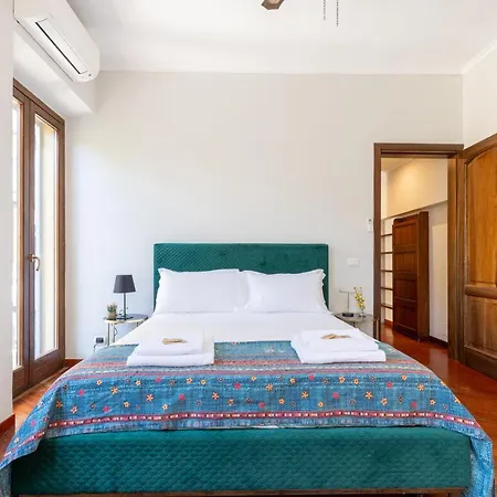151 - City Center Apartment *