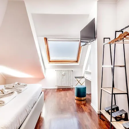 Bbhome Penthouse Bright And Elegant Metro Conca D'oro Appartamento Roma
