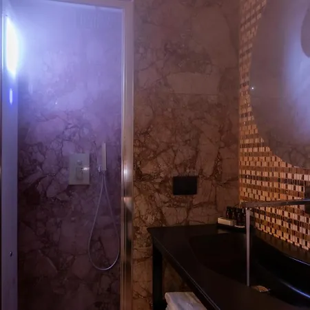Romac Trinity With Steam Bath Apartment Rome