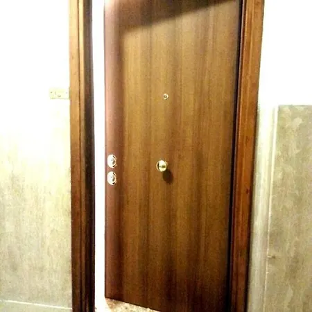 Apartment Priscilla & Parking At St Peter Basilica +free Calls To Usa, Canada, China