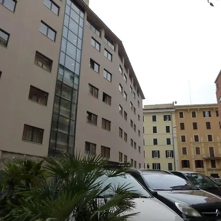 Priscilla & Parking At St Peter Basilica +free Calls To Usa, Canada, China * Rome
