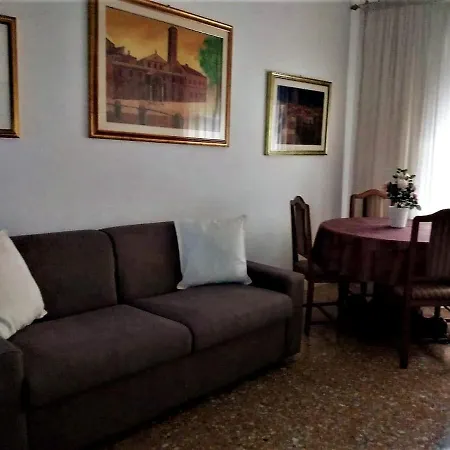 Apartment Priscilla & Parking At St Peter Basilica +free Calls To Usa, Canada, China Rome