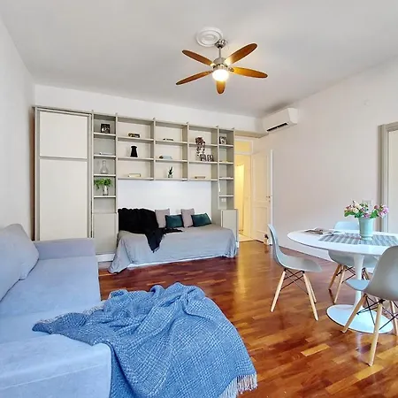 Cozy Navona Flat Apartment