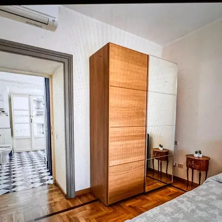 Adorable Flat By Barberini Trevi Fountain Apartment