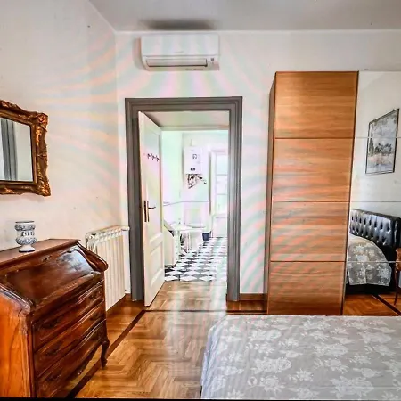 Adorable Flat By Barberini Trevi Fountain Apartment Rome