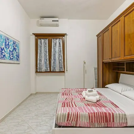 Apartment Piazza Bologna *