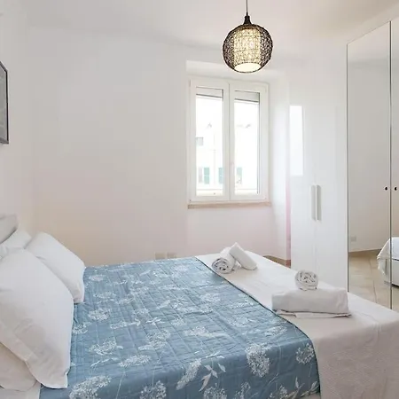 Taurasia By In Apartment Rome