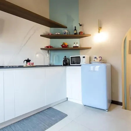 Apartment Frangipane 31 Monti Terrace
