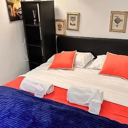 Holiday home Nurith 32 *