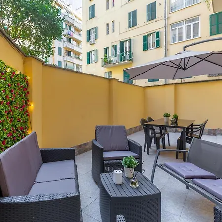 Imperium House - Con Giardino Privato, 3 Minuti Da Metro Piazza Bologna, A-c, Appartamento Roma