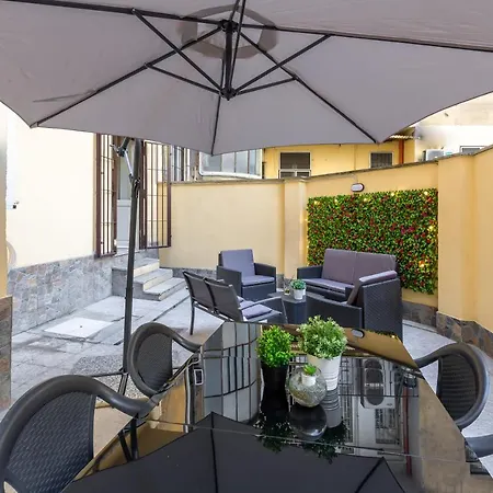 Imperium House - Con Giardino Privato, 3 Minuti Da Metro Piazza Bologna, A-c, Appartamento Roma