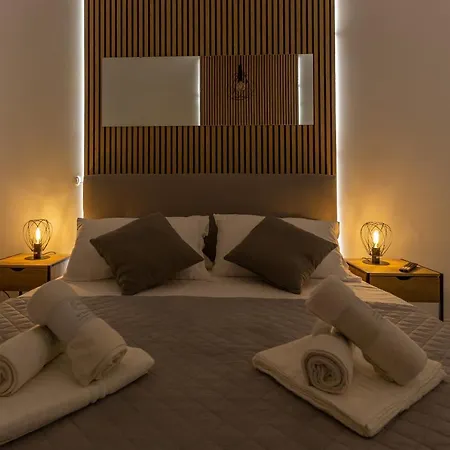 Imperium House - Con Giardino Privato, 3 Minuti Da Metro Piazza Bologna, A-c,