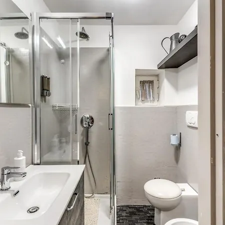 Apartment Residenza Caprera Rome