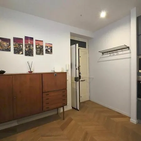 Near Termini Station Apartment Rome