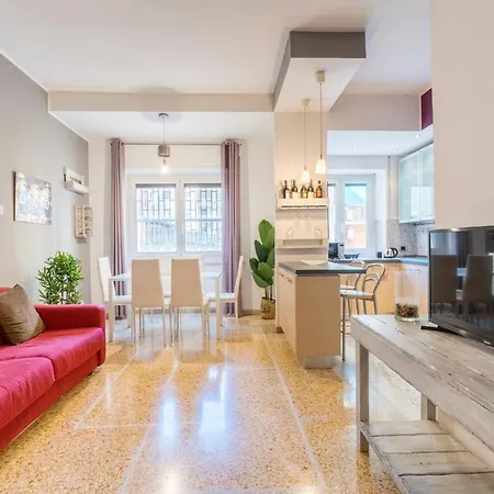 Luigi's Home, Cozy Metro San Paolo Apartment Rome