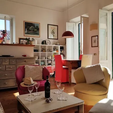 Apartment Dimora Torlonia - Elegance & Light In *