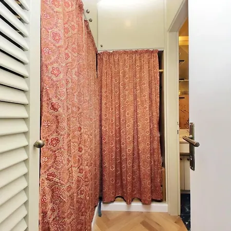 Pantheon With Private Terrace Apartment Rome