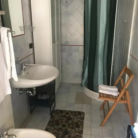 Gasperina House Guest house *