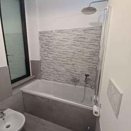 Appia - Loft Con Giardino * Roma