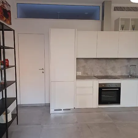Appia - Loft Con Giardino Appartamento
