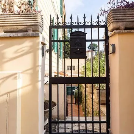 Apartamento Casa Redi *