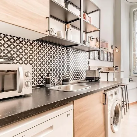 Vatican Blue Sky Apartment *