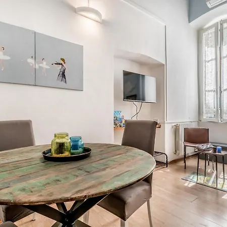 Vatican Blue Sky Apartment
