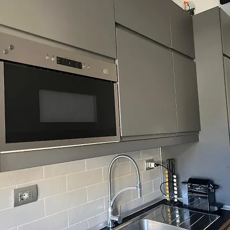 Apartment Moderno Bilocale Con Terrazzo Rome