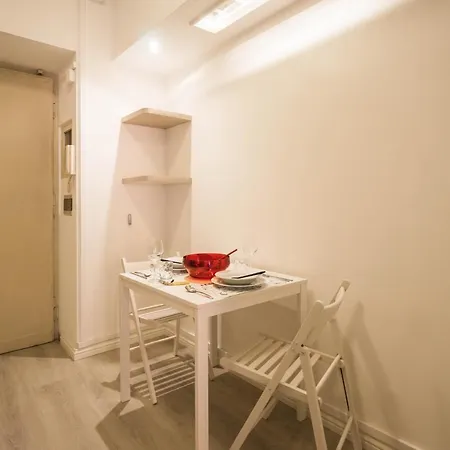 La Finestra Sui Palazzi Di Apartment Rome