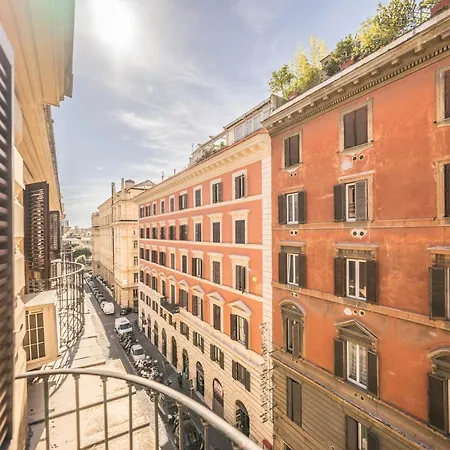 La Finestra Sui Palazzi Di Apartment *
