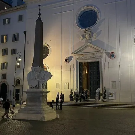 Ele Pantheon Rome