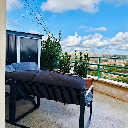 Attico Lussuoso Centro דירה *