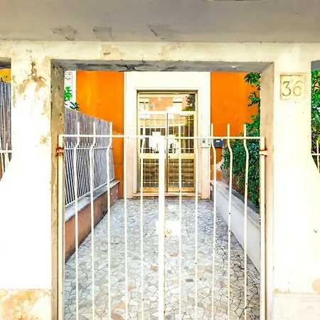 Apartment Hostly - Family Stresa *