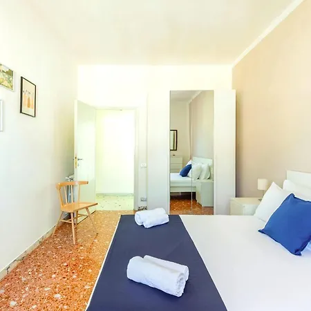 Hostly - Family Stresa Apartment *
